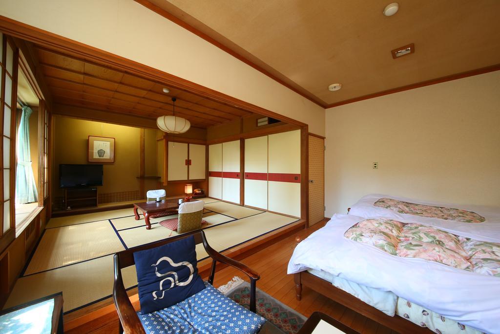 Yudanaka Yumoto Hotel Yamanouchi  Exterior photo