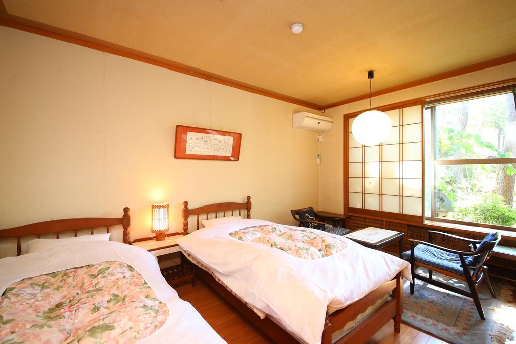 Yudanaka Yumoto Hotel Yamanouchi  Exterior photo